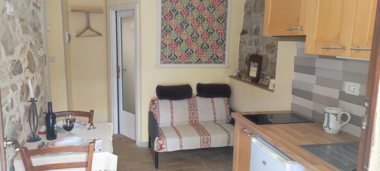Isola Delle Api Hotel Bagni Di Petriolo Buitenkant foto