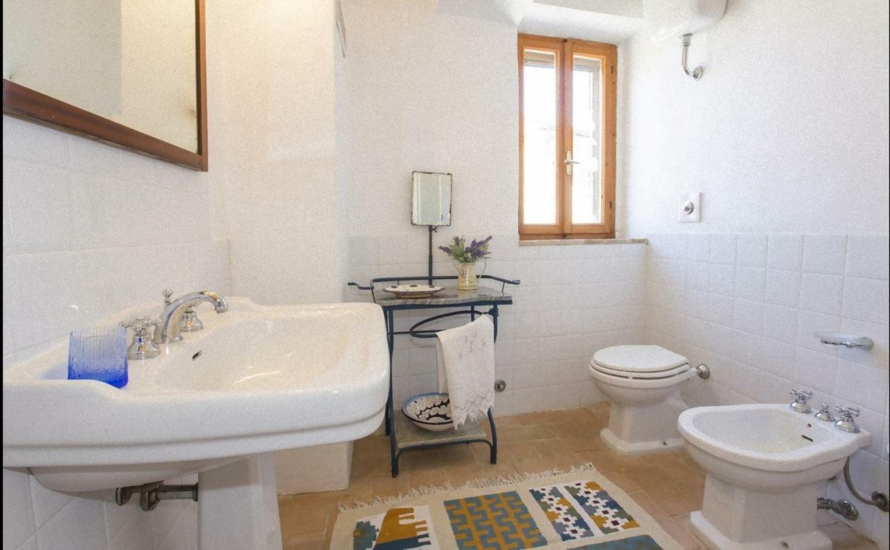 Isola Delle Api Hotel Bagni Di Petriolo Buitenkant foto